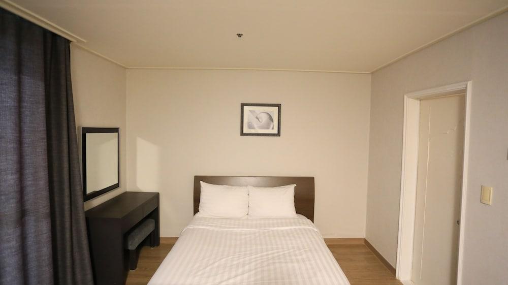 Kensington Resort Seorak Beach Сокчо Екстериор снимка